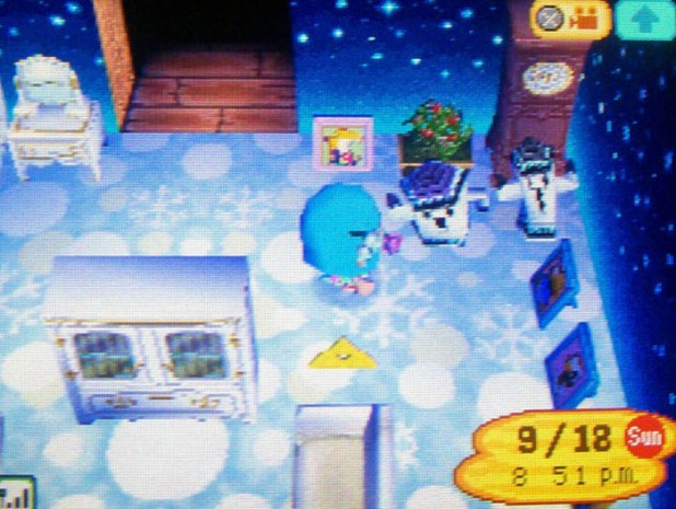 Finding the lullaboids I gave her in Teru's main room