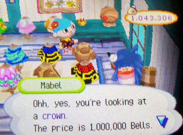 Mabel: Ohh, yes, you're looking at a crown. The price is 1,000,000 Bells.